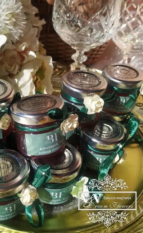 Mini lekvár esküvői köszönetajándék greenery erdei esküvőre